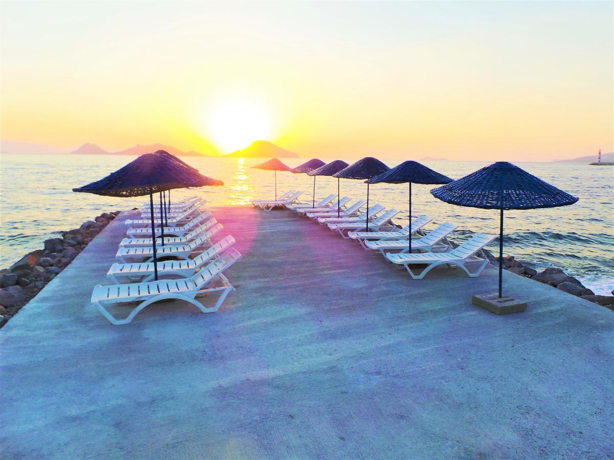 Sunset Mavi Villa ทูร์กุทริส ภายนอก รูปภาพ